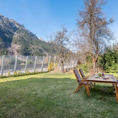 Pretty Loft With View Of Mont Blanc & Glacier Chalet Chamonix
